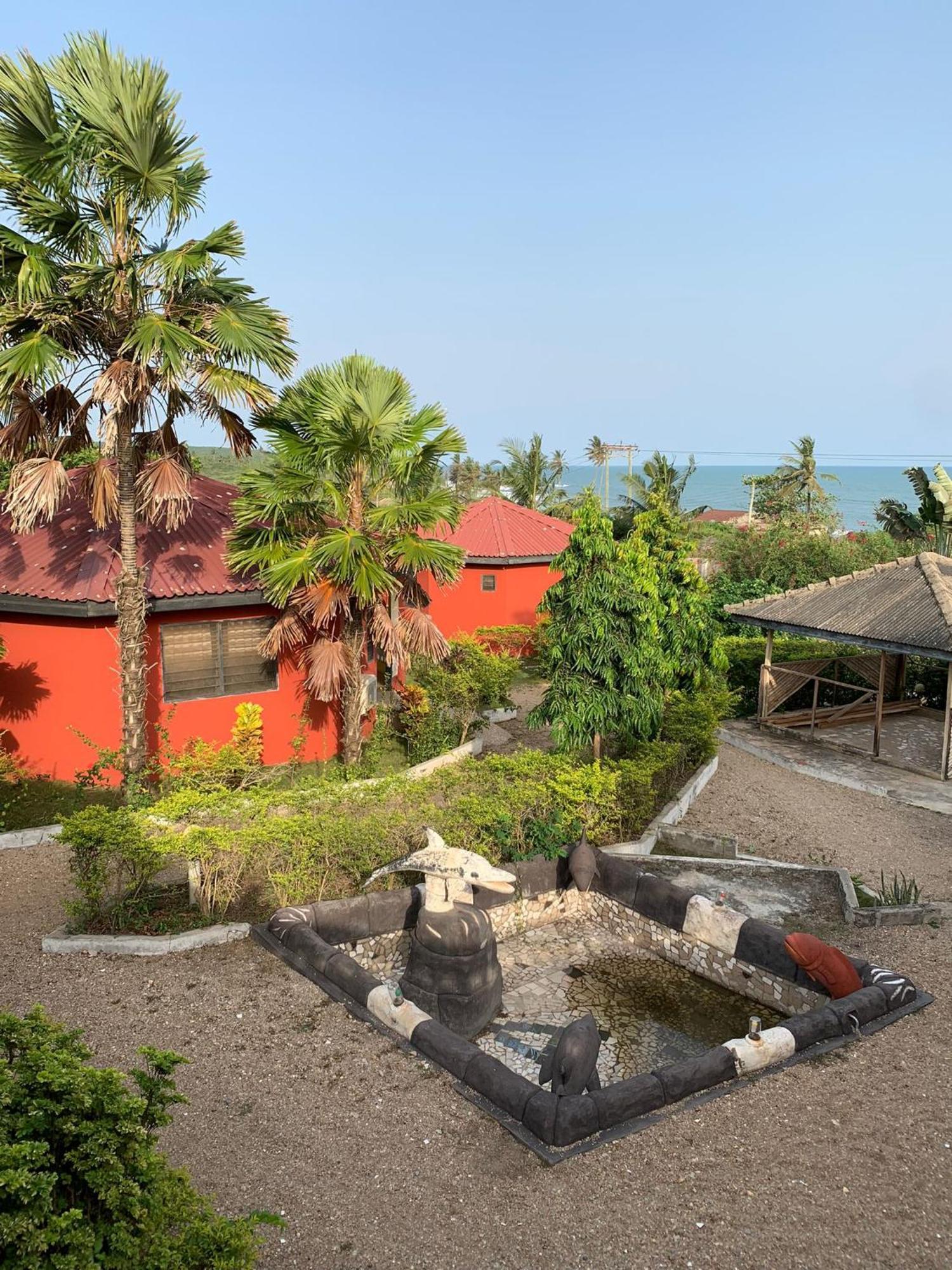 Paradise Ocean Resort Cape Coast Exterior photo