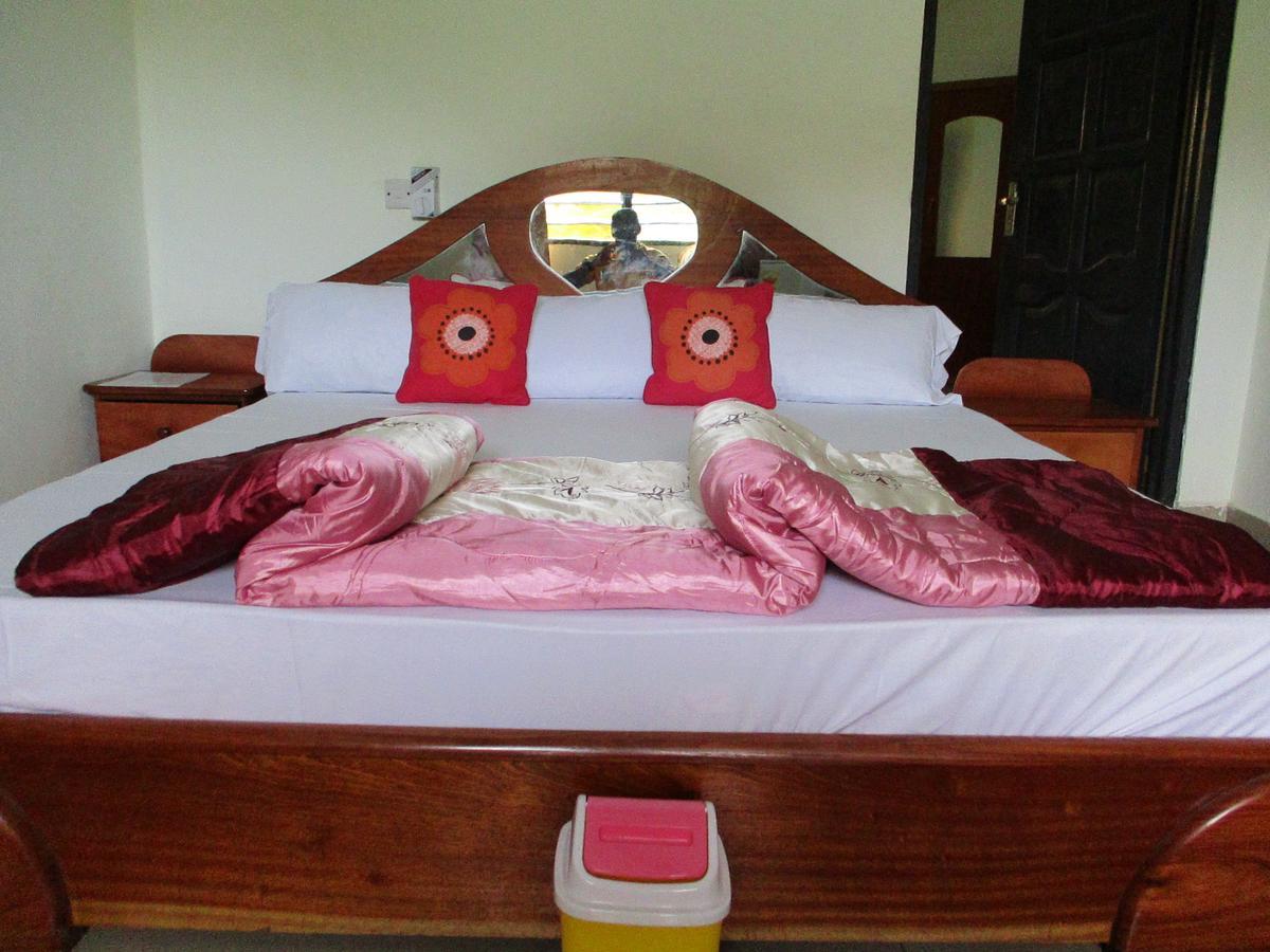 Paradise Ocean Resort Cape Coast Exterior photo